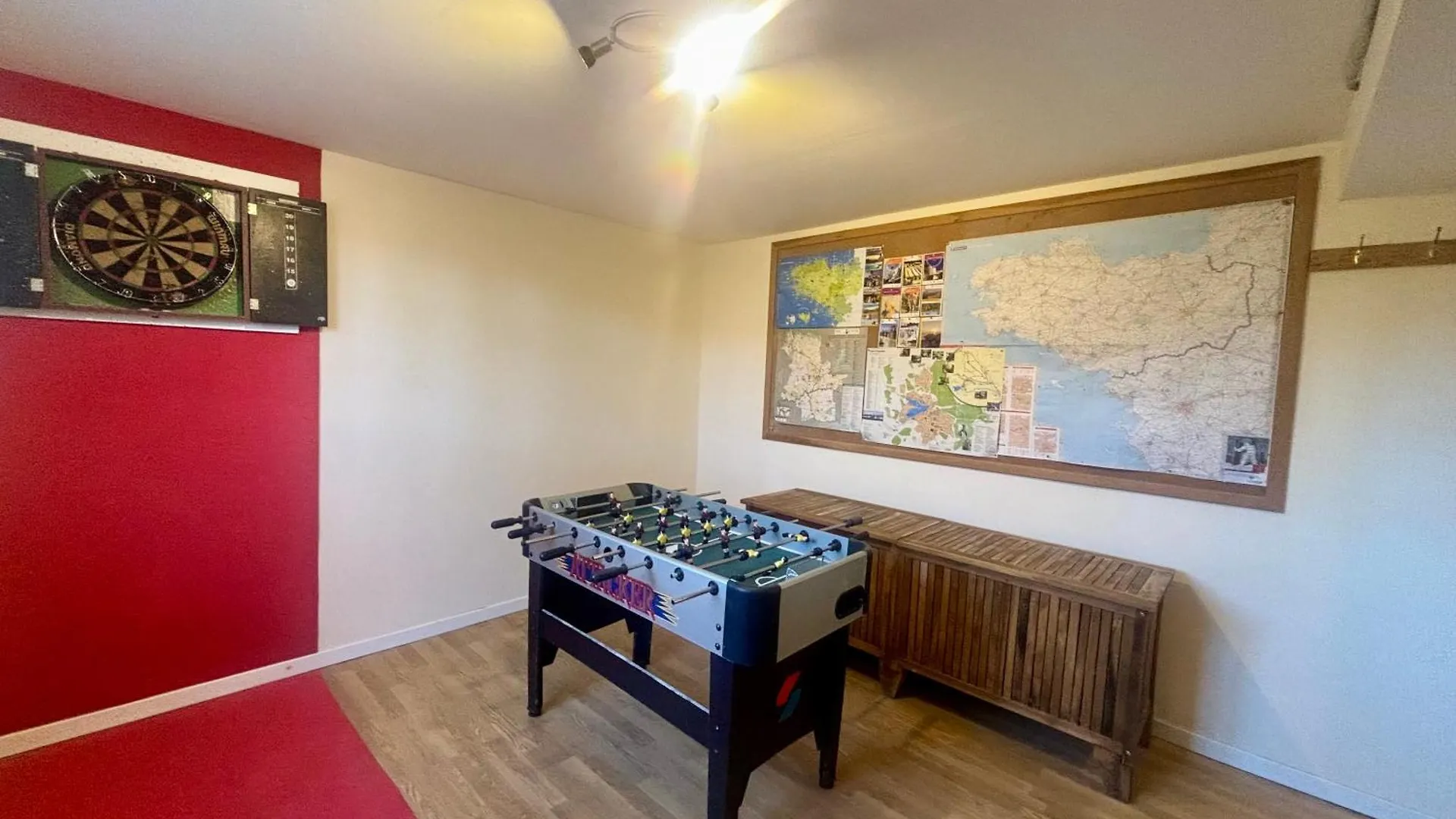 Holiday home Fontaine Blanche River View, Large Patio & Garden In Central Brittany With Starlink Wifi Treffrin