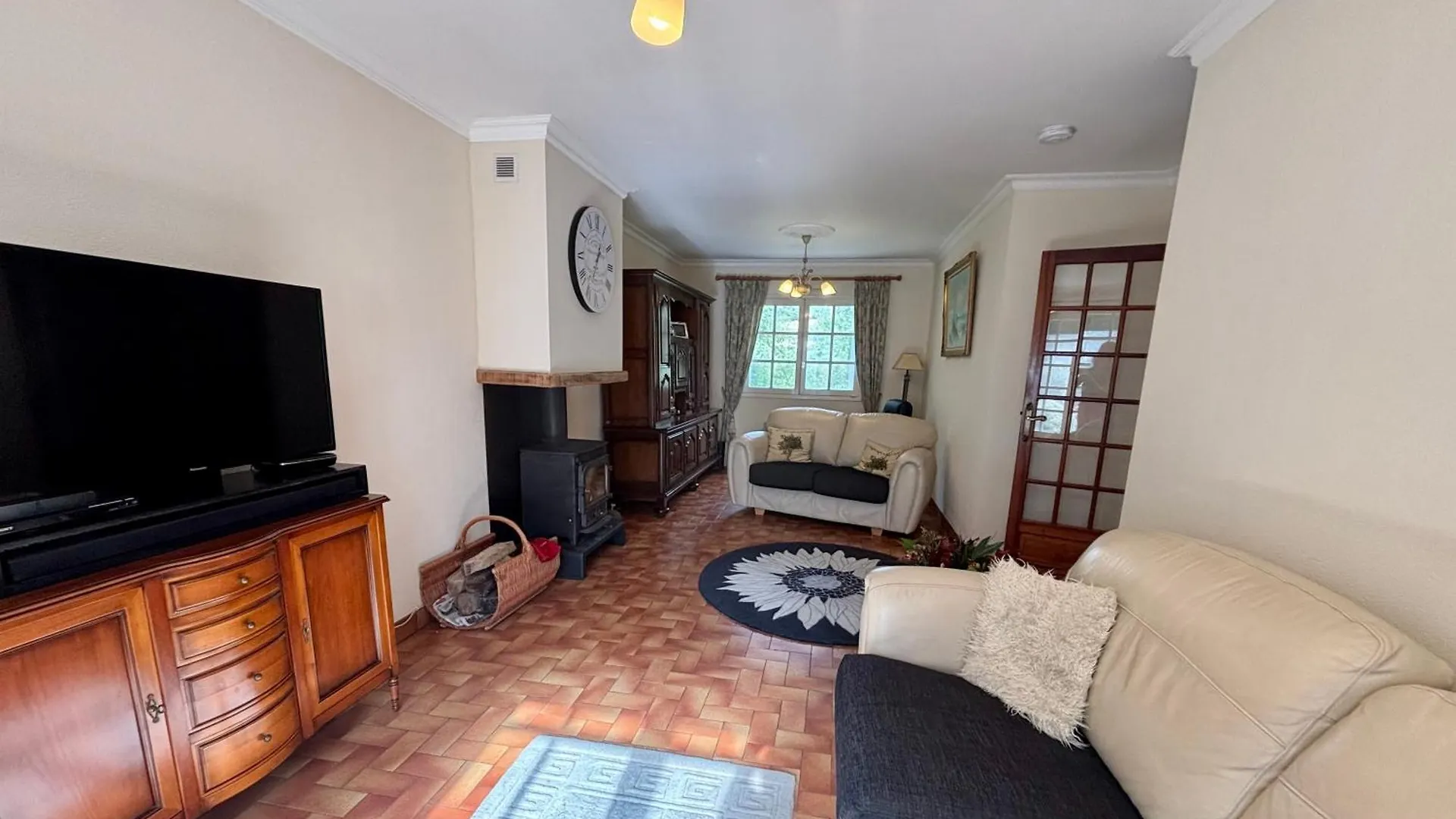 Fontaine Blanche River View, Large Patio & Garden In Central Brittany With Starlink Wifi Treffrin 0*,