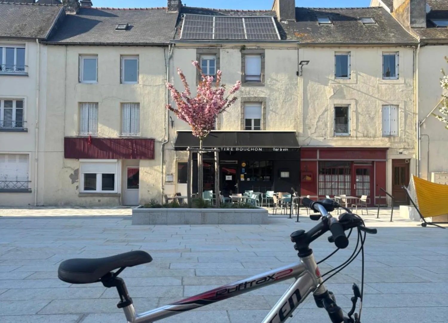 Holiday home Fontaine Blanche River View, Large Patio & Garden In Central Brittany With Starlink Wifi Treffrin